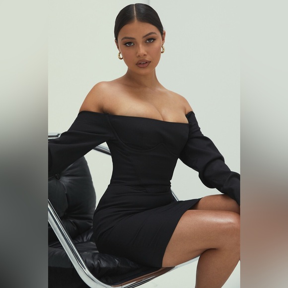 Mistress Rocks 'HONEY' Black Bardot Corset Dress - Picture 4 of 13